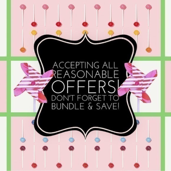 Shop My Closet! 🤗👜👛🎉
*BUNDLE AND SAVE!
*ALL REASONABLE OFFERS WELCOME! 👍🏽 - Picture 1 of 1